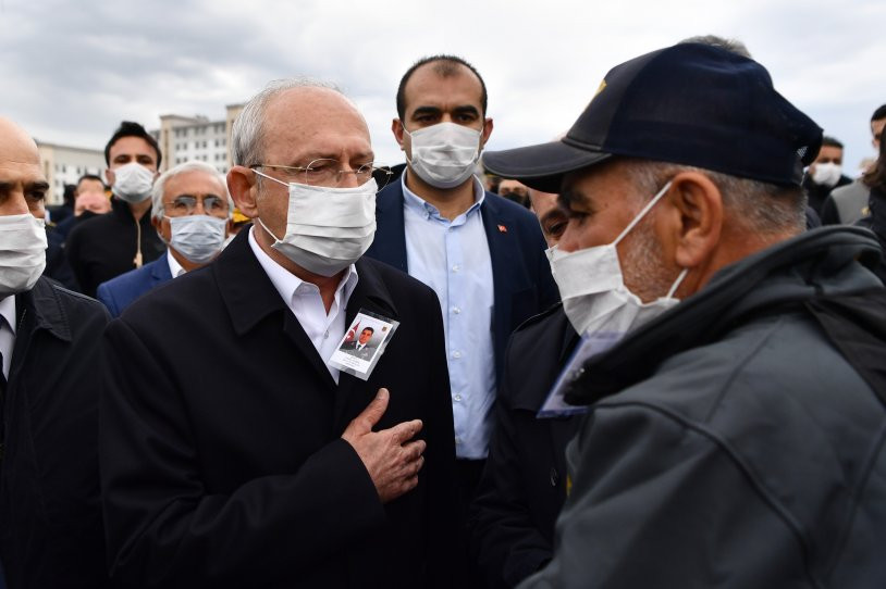 CHP lideri Kemal Kılıçdaroğlu, şehit Yılmaz Güneş'in cenaze törenine katıldı