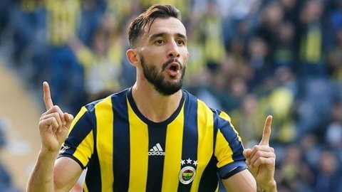 Fatih Terim eski Fenerbahçeli futbolcuyu istiyor! - Resim : 1