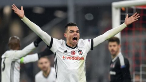 Yıldız futbolcu Beşiktaş'ı TFF'ye şikayet etti - Resim : 1