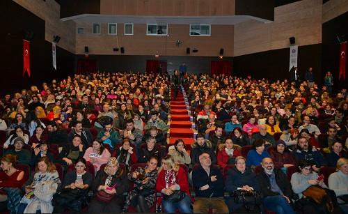 'Evlilik Curcunası' Maltepe’de sahnelendi - Resim : 1