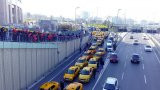 Taksicilerin Uber eylemine CHP'den destek