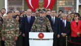 Erdoğan karakol ziyaretinde askeri kamuflaj giydi