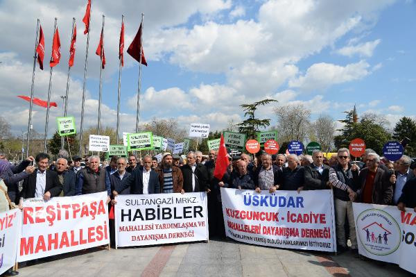 İBB önünde protesto: Artık karşılarında cahil yok - Resim : 1