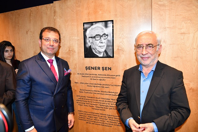 Şener Şen ve Ayşen Gruda'yı onurlandıran açılış - Resim : 3