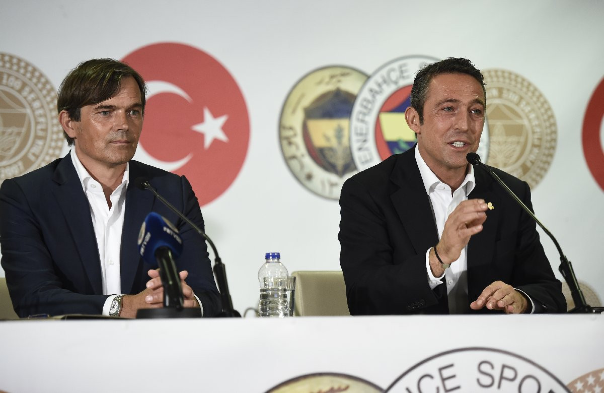 Fenerbahçe’nin yeni teknik direktörü imzayı attı! İşte ilk açıklaması - Resim : 1