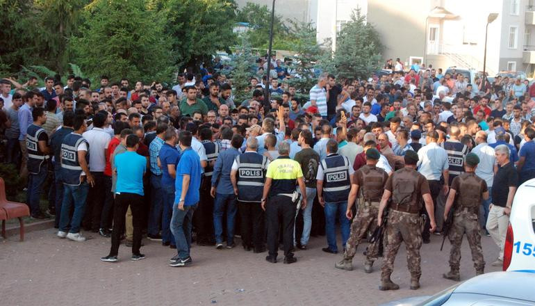 Kan donduran olay; vatandaşları vali sakinleştirdi! - Resim : 1