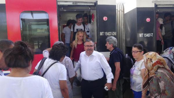 CHP'li yeni vekilin tren tutkusu - Resim : 1