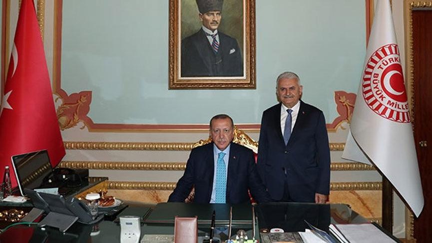 Erdoğan ve Yıldırım’ın Meclis fotoğrafı tepki çekti - Resim : 1