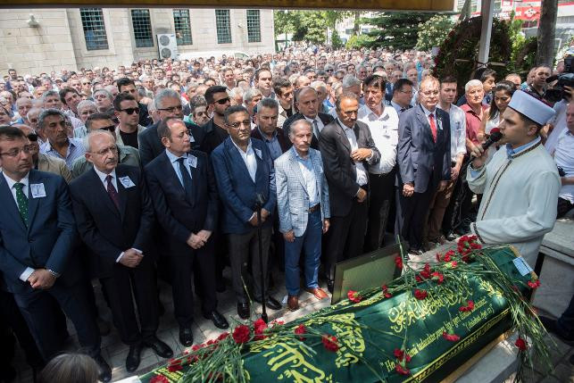 Kılıçdaroğlu, Gürdal'ın cenaze törenine katıldı - Resim : 2
