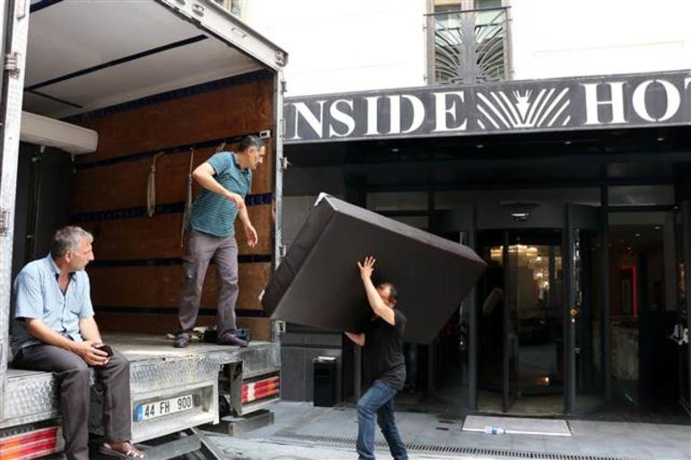 İstanbul'un göbeğinde oteli içinde müşteri varken tahliye ettiler - Resim : 2