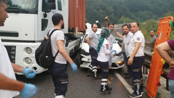 Bursa'da korkunç kaza! Ölü ve yaralılar var... - Resim : 1
