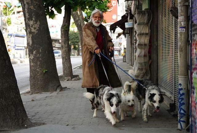 Usta oyuncu role girmek için sokaklarda yatıp kalktı - Resim : 1