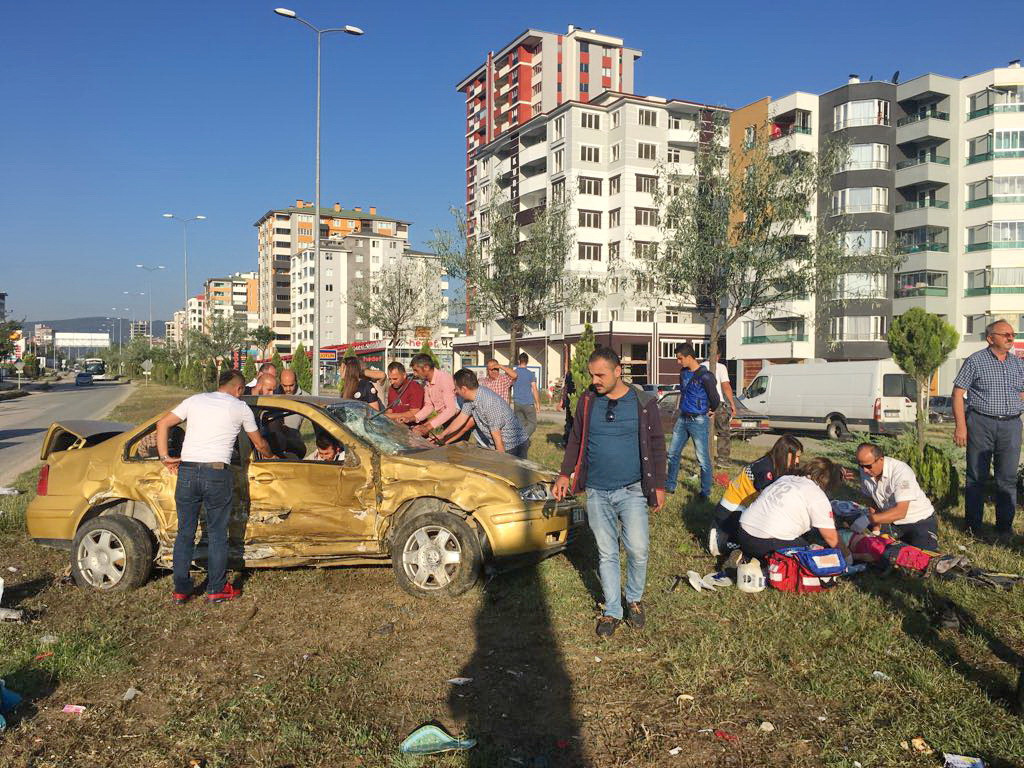 Unutulan cüzdan hayatlarına mal oldu - Resim : 1