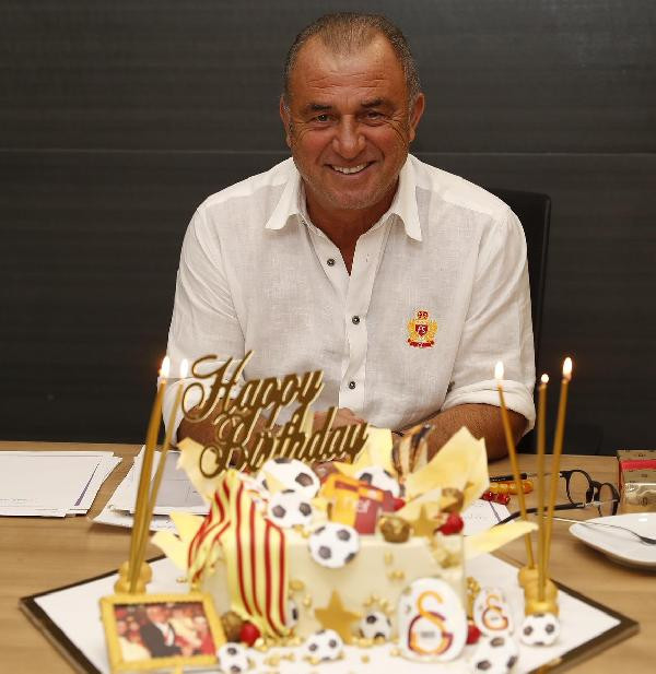 Galatasaray, Fatih Terim'in doğum gününü unutmadı - Resim : 1