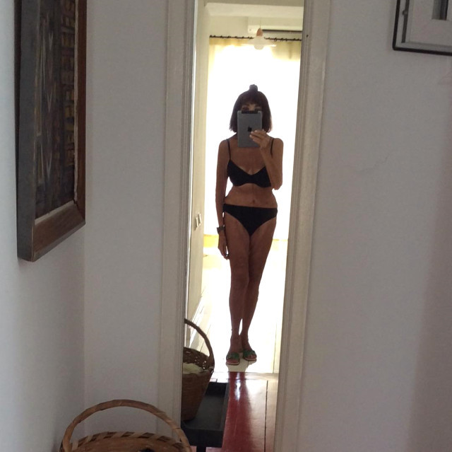 Gülriz Sururi'den bikinili pozlarıyla ilgili açıklama - Resim : 2