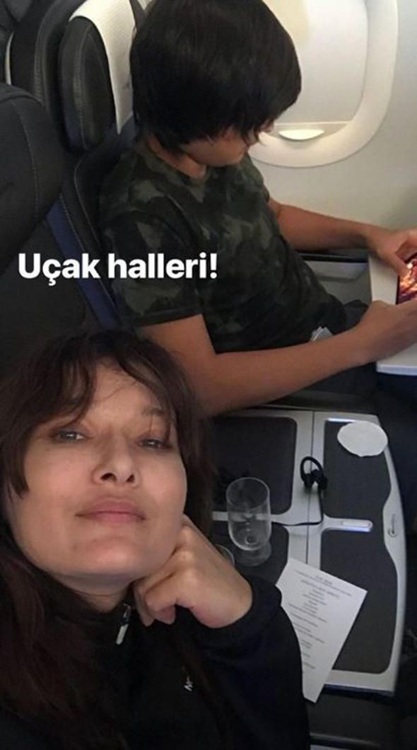 Nurgül Yeşilçay oğlunu kraliçeye emanet etti! - Resim : 2