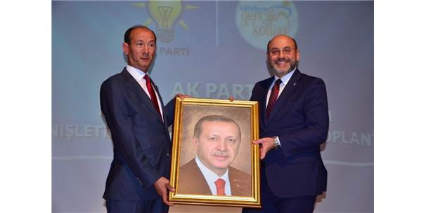 Yerel seçime 5 ay kala CHP'li başkan AKP'ye geçti - Resim : 1