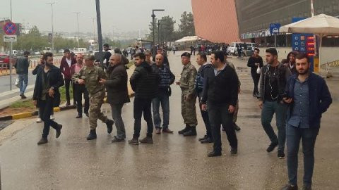 AVM'de rehine krizi: Firari asker gözaltına alındı - Resim : 1