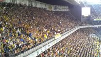 Fenerbahçe tribünlerinde istifa sesleri