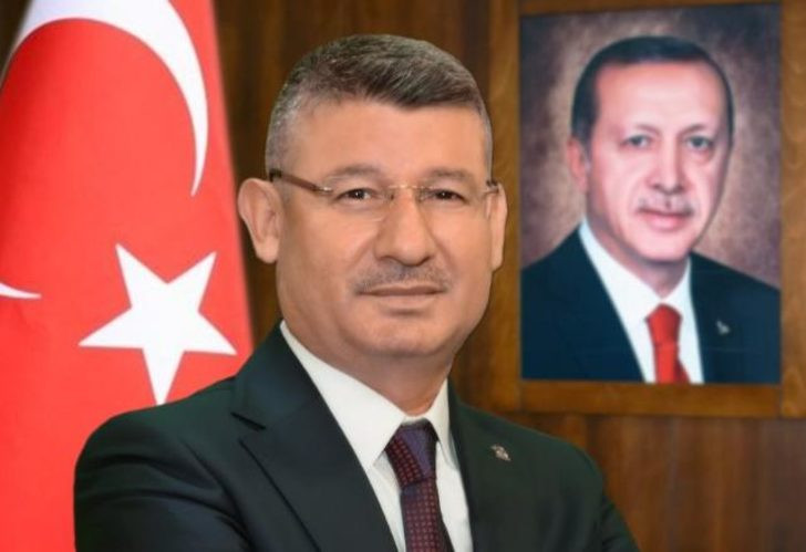 AKP'de şok istifa - Resim : 1