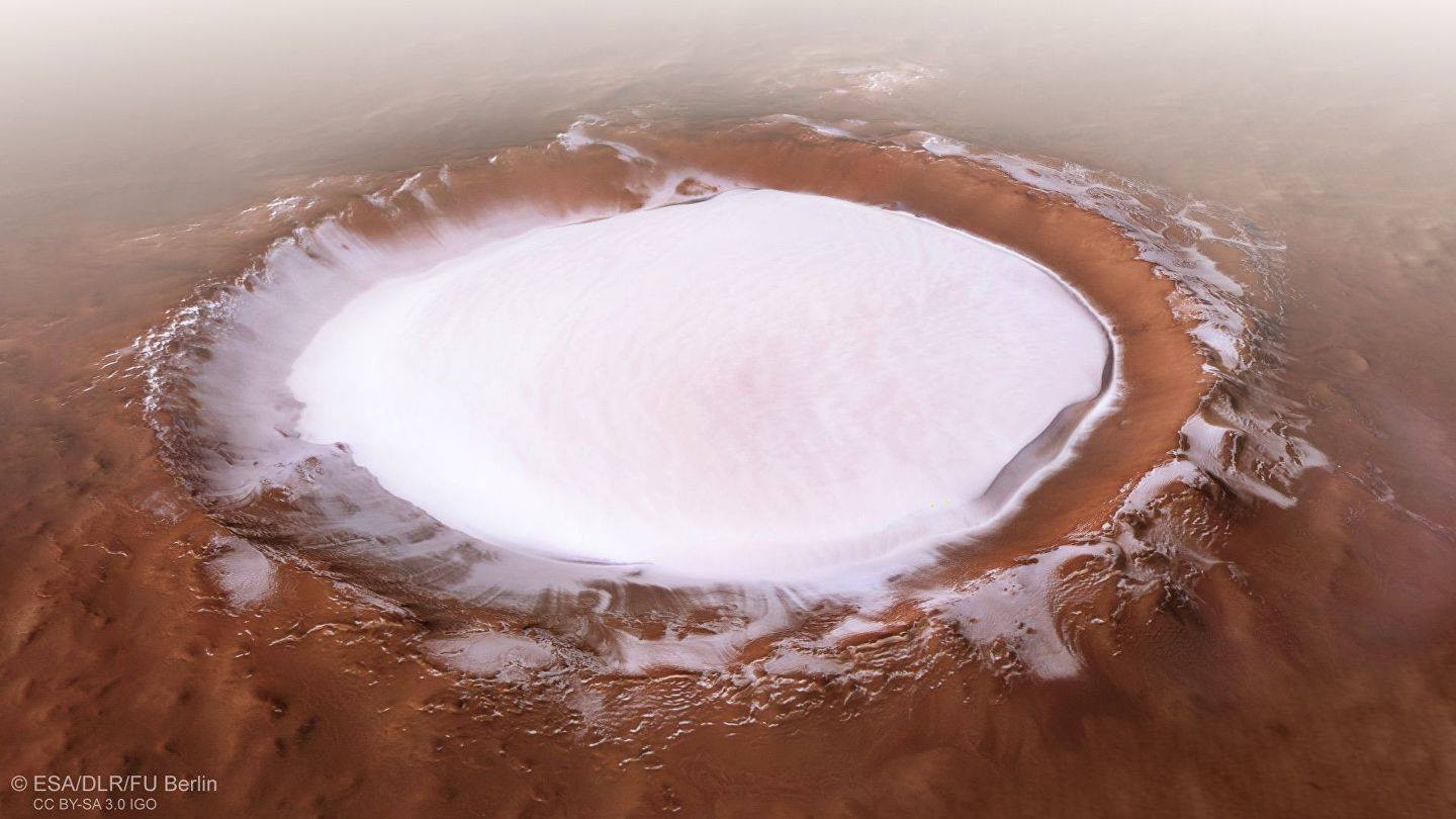 Mars’taki ‘buz gölü’ görüntülendi - Resim : 1