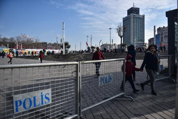 Gezi Parkı demir bariyerlerle çevrildi - Resim : 3
