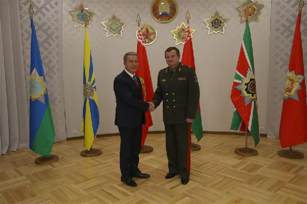 Milli Savunma Bakanı Akar Belarus'ta - Resim : 1