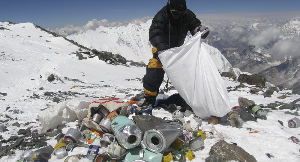 Çin, Everest ziyaretlerini kısıtlıyor - Resim : 1