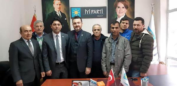 MHP'den istifa eden belediye başkanı İYİ Parti'ye geçti! - Resim : 1