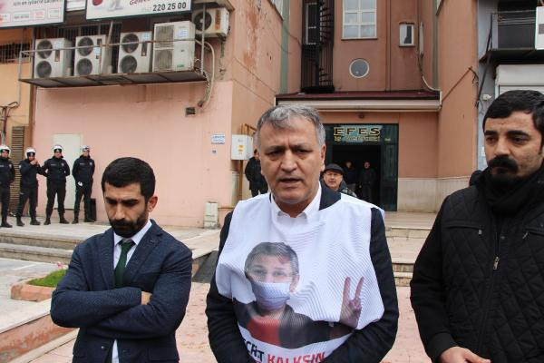 HDP'lilerin yürüyüşüne polis engeli - Resim : 1