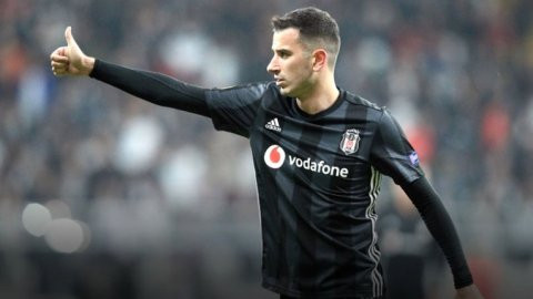 Beşiktaş'ta flaş ayrılık! Transferini kendisi açıkladı - Resim : 1