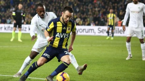 Fenerbahçe evinde Atiker Konyaspor'u geçemedi