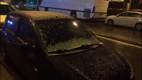 İstanbul'da dolu ve kar yağışı - Resim : 1
