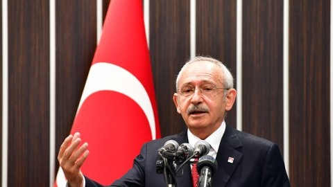 Kılıçdaroğlu’na ve annesine hakaret eden doktorun işine son verildi