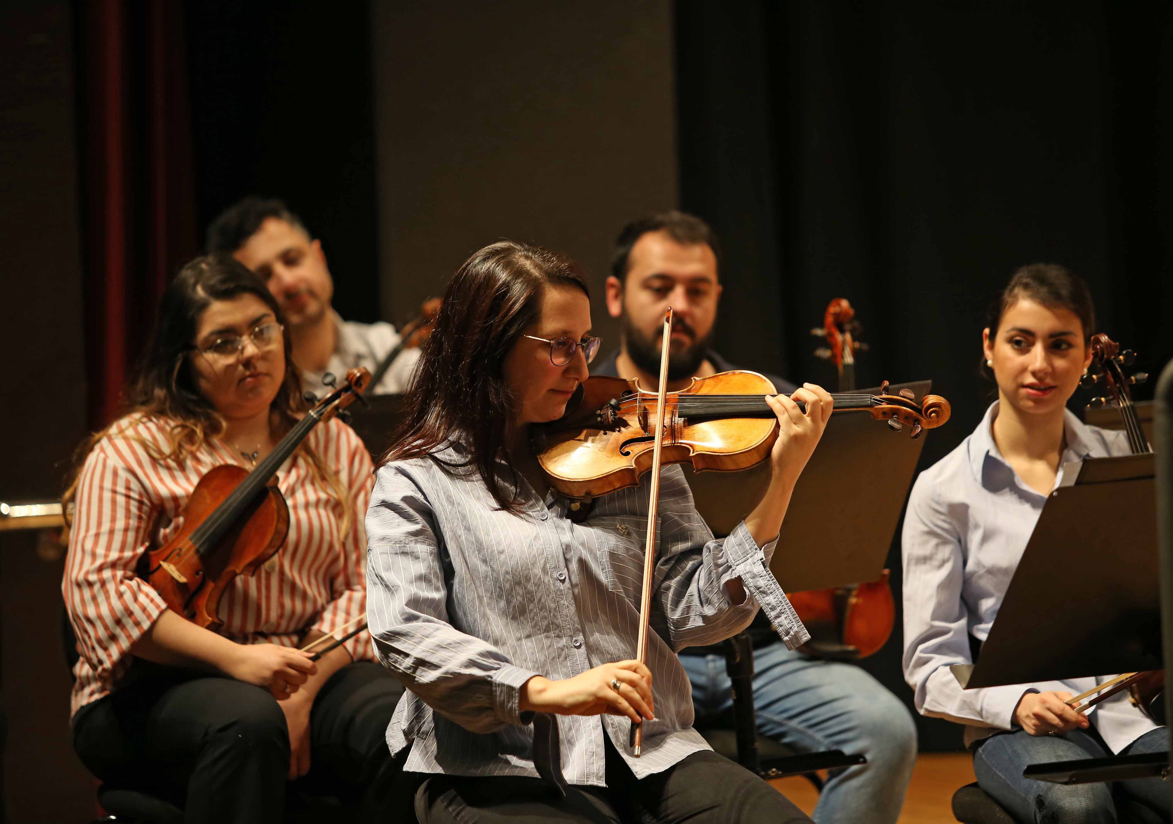 KODA ‘Kardelenler’ için sahneye çıktı - Resim : 1