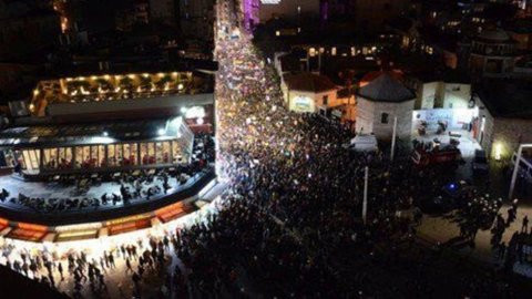 AKP'li vekilden Erdoğan'ı kızdıracak 'ezan' çağrısı
