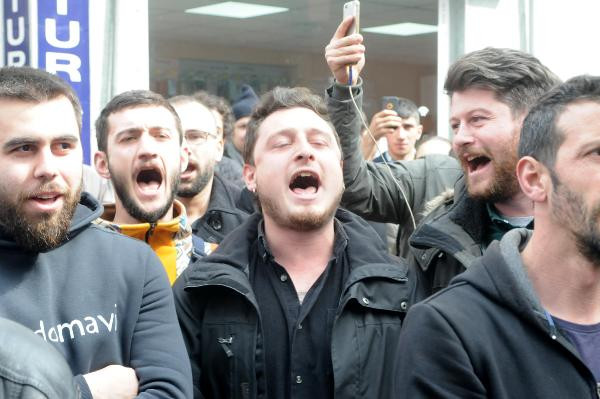 Rize Fındıklı'da HES protestosu - Resim : 2