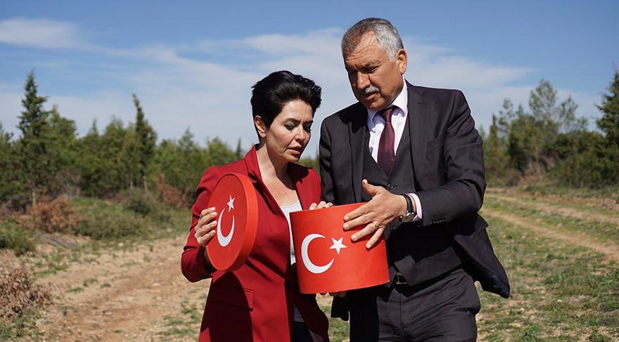 CHP'nin Adana adayı Zeydan Karalar oy oranı verdi - Resim : 1