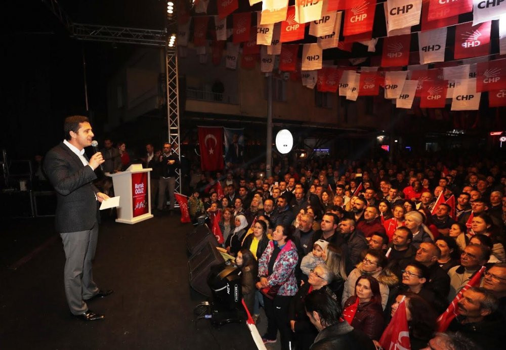 CHP'li Deniz Yücel: 'Tehdit, şantaj AKP'nin işidir' - Resim : 1