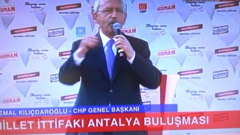 Kılıçdaroğlu Antalya'da: Kimsenin önünde diz çökmeyeceğiz