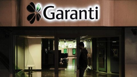 Garanti Bankası müşterilerine mobil ve internet bankacılığı şoku