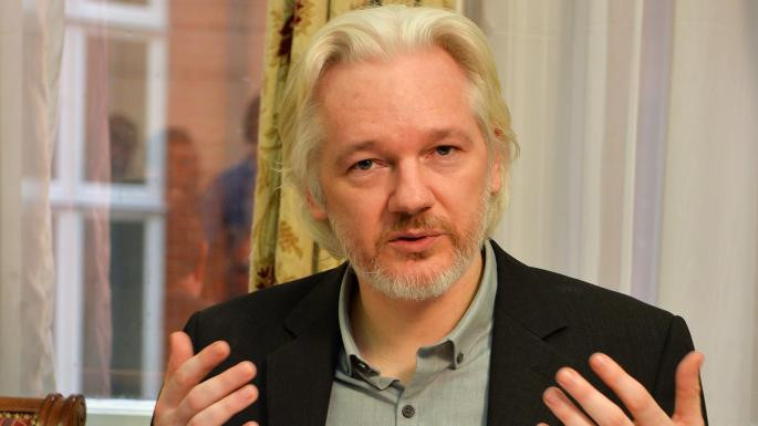 Wikileaks'in kurucusu Assange gözaltına alındı - Resim : 1