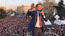 Binler Saraçhane'de! Ekrem İmamoğlu'ndan İBB önünde tarihi 'balkon' konuşması