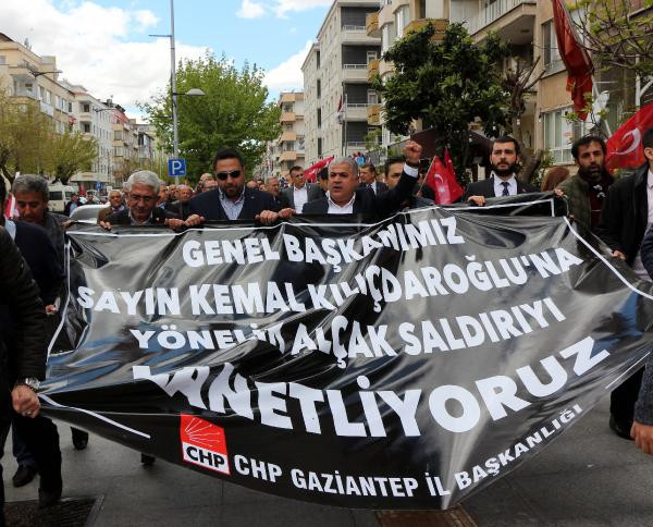 Gaziantep'te CHP'lilerden, Kılıçdaroğlu'na saldırıya kınama - Resim : 1