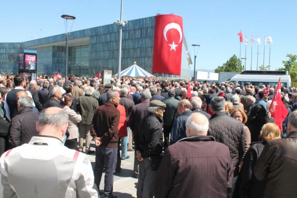 Kılıçdaroğlu'na saldırıya Bursa ve Yalova'da protesto - Resim : 2