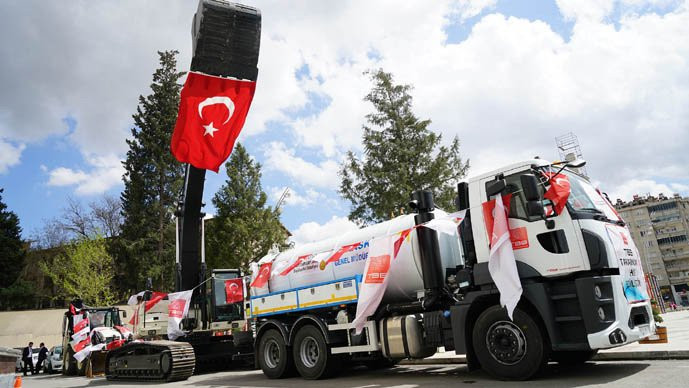 Kamu imkanları AKP adayı için seferber edildi! - Resim : 1