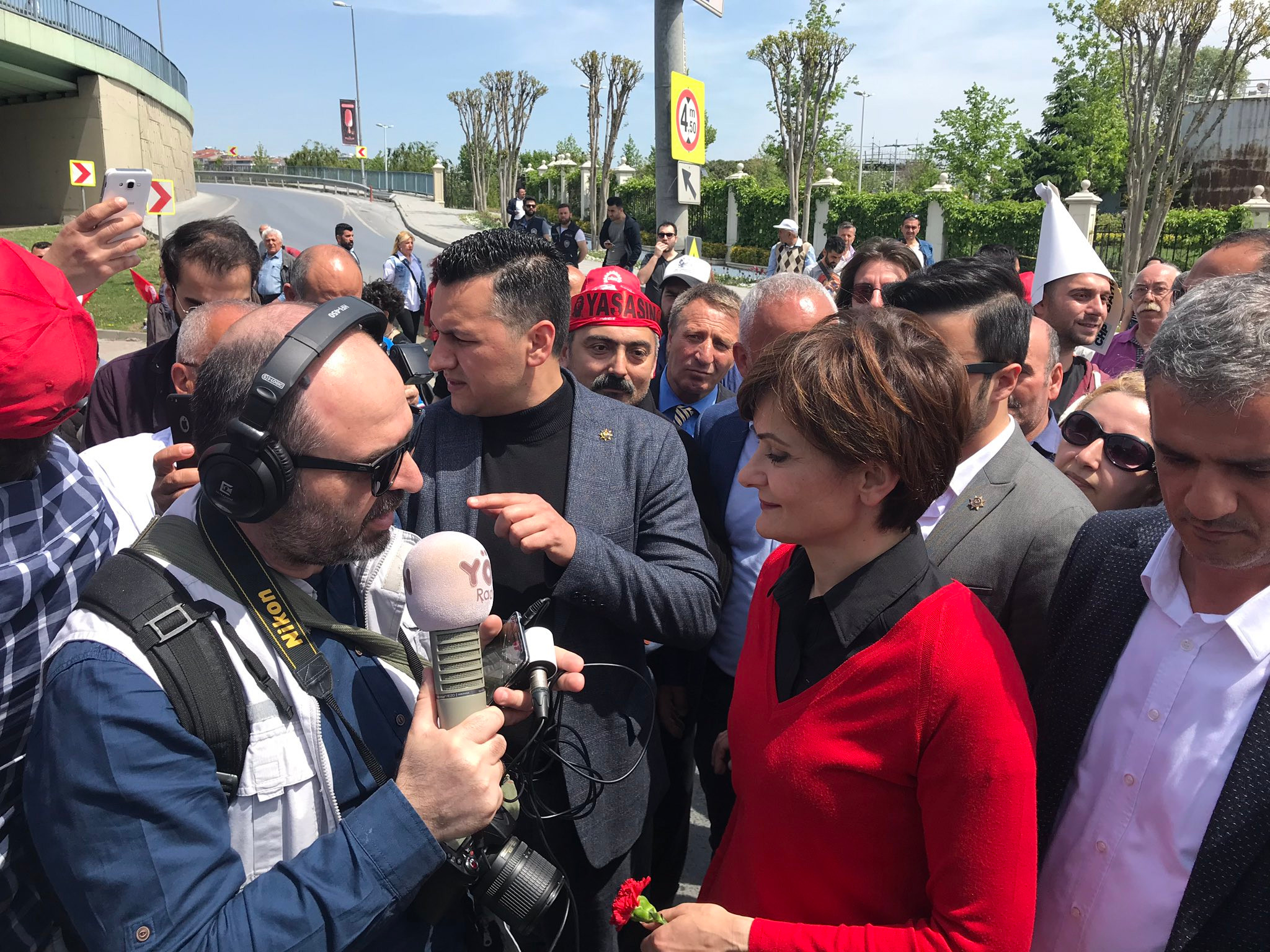 CHP'li Canan Kaftancıoğlu 1 Mayıs yürüyüşünde! - Resim : 1