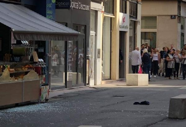 Fransa'da patlama: Çok sayıda yaralı var - Resim : 1