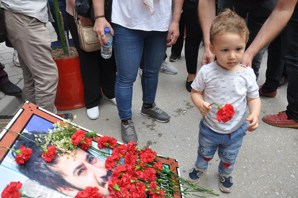 'Ali İsmail ölmedi, Ali İsmail bu sokakta' - Resim : 1