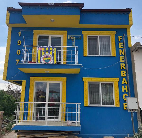 Fenerbahçe tutkusunu evine yansıttı - Resim : 1
